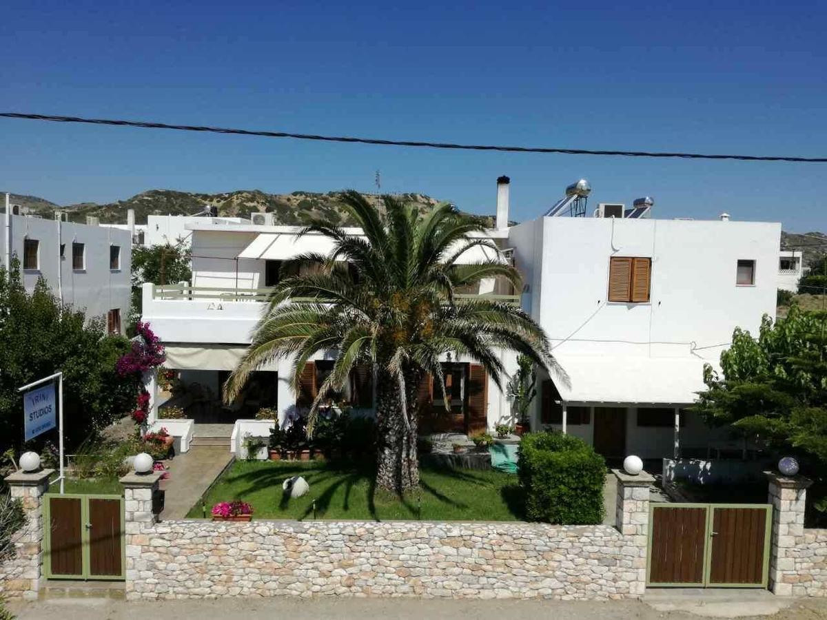 Irini Studios Skyros Exterior photo